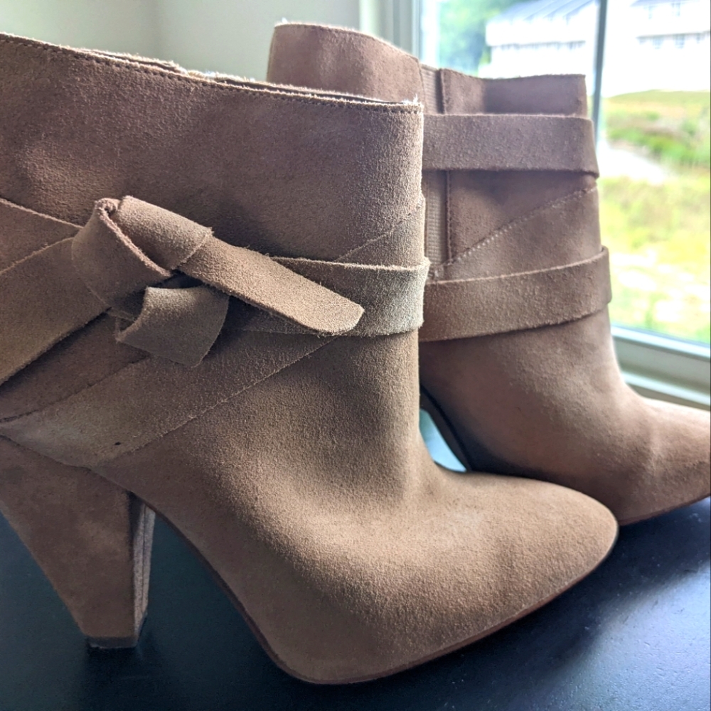 Tan boots